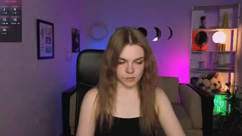 Snapshot of helli_belli chatting on 06.27.26 Helli online show from 06.27.26