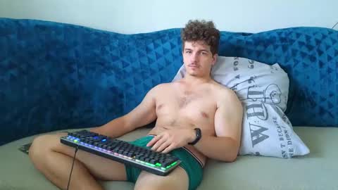 Snapshot of hellish_sugar chatting on 09.16.25 Remy online show from 09.16.25