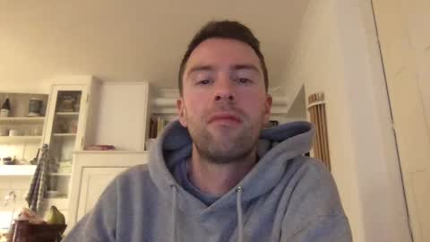 Snapshot of hellolucas69 chatting on 02.08.25 Lucas online show from 02.08.25