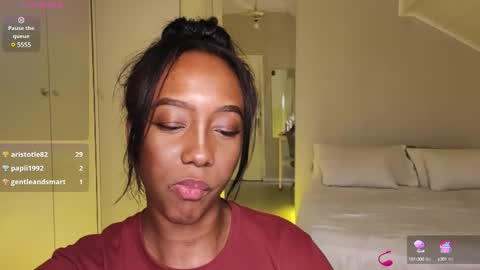 Snapshot of hellsd97 chatting on 12.14.24 hellsd97 online show from 12.14.24