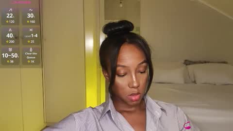 Snapshot of hellsd97 chatting on 12.24.24 hellsd97 online show from 12.24.24