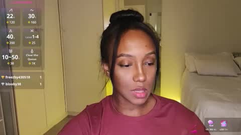 Snapshot of hellsd97 chatting on 01.10.25 hellsd97 online show from 01.10.25