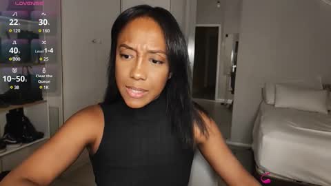 Snapshot of hellsd97 chatting on 01.21.25 hellsd97 online show from 01.21.25