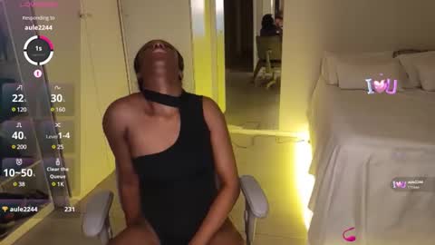 Snapshot of hellsd97 chatting on 02.21.25 hellsd97 online show from 02.21.25