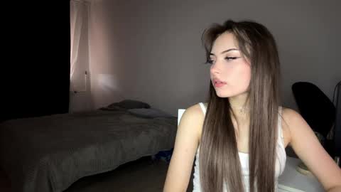 Snapshot of hellyluxury chatting on 05.30.26 hellyluxury online show from 05.30.26