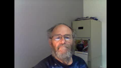 Snapshot of helopilot01 chatting on 11.16.25 helopilot01 online show from 11.16.25