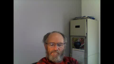 Snapshot of helopilot01 chatting on 11.16.25 helopilot01 online show from 11.16.25