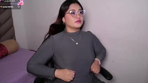 Snapshot of heluejamil chatting on 11.10.25 Zahira online show from 11.10.25