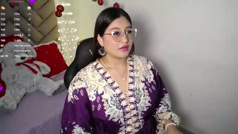 Snapshot of heluejamil chatting on 11.12.25 Zahira online show from 11.12.25