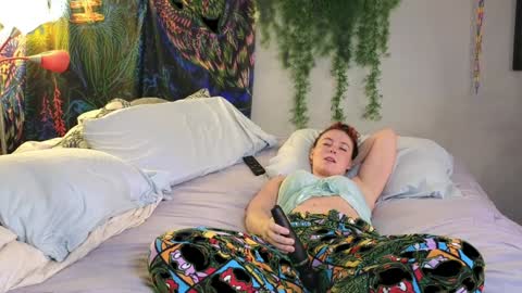 Snapshot of hemopoietic_candy chatting on 12.16.24 Hemopoietic Candy online show from 12.16.24