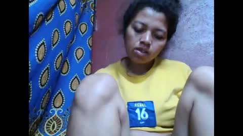 henitsaldy online show from 10.10.25