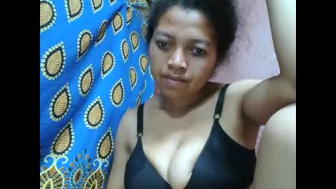 henitsaldy online show from 10.11.25