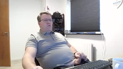 Snapshot of henrikrp1971 chatting on 01.24.25 henrikrp1971 online show from 01.24.25