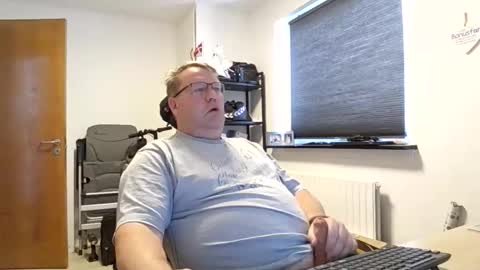 henrikrp1971 online show from 01.06.26