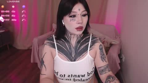 Snapshot of herbal_helpmepls chatting on 03.01.26 dirty Diana online show from 03.01.26