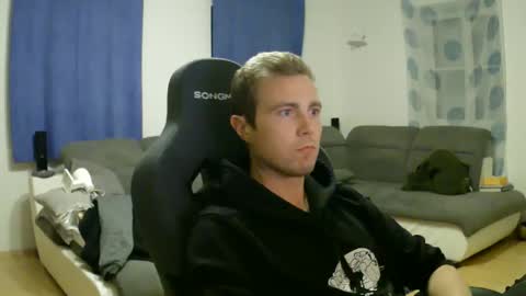 John Pearl online show from 04.12.26