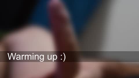 Snapshot of hereforyourpussy__ chatting on 10.19.25 hereforyourpussy__ online show from 10.19.25
