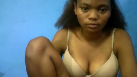 herisse01 online show from 04.21.26