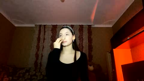 Poly online show from 10.25.25