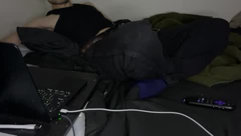 Snapshot of herman1995 chatting on 10.01.25 public pervert online show from 10.01.25