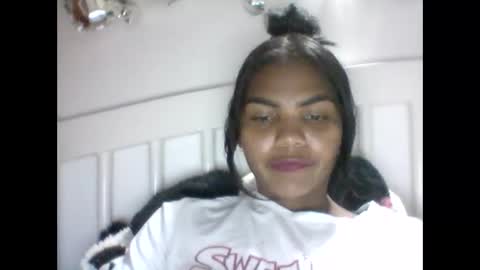 Snapshot of hermione_franco chatting on 12.20.24 hermione_franco online show from 12.20.24