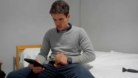 Snapshot of heterooli chatting on 10.27.25 heterooli online show from 10.27.25