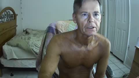 Snapshot of hewes1 chatting on 09.23.25 hewes1 online show from 09.23.25