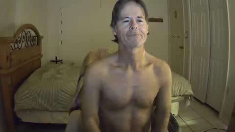 Snapshot of hewes1 chatting on 02.10.26 hewes1 online show from 02.10.26