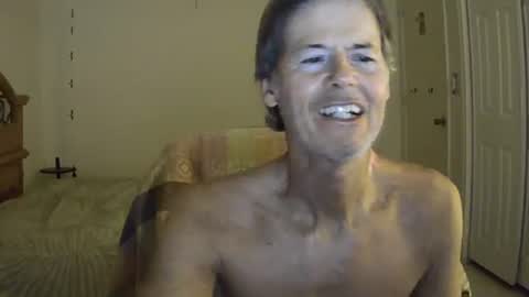 Snapshot of hewes1 chatting on 02.13.26 hewes1 online show from 02.13.26