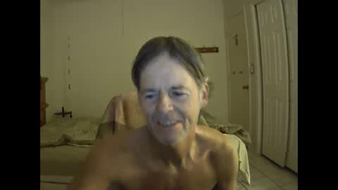 Snapshot of hewes1 chatting on 02.15.26 hewes1 online show from 02.15.26