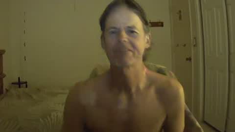 Snapshot of hewes1 chatting on 02.16.26 hewes1 online show from 02.16.26