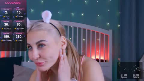 hey_cassie online show from 11.27.25