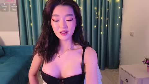 Audrey online show from 01.23.25