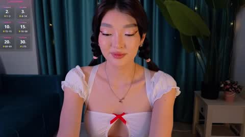 Audrey online show from 01.25.25