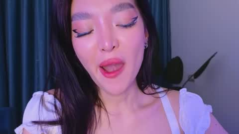 Audrey online show from 02.26.25