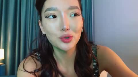 Audrey online show from 10.18.25