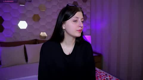 heydearlola online show from 09.26.25