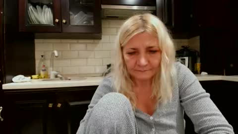 Heyheygrey online show from 10.09.25