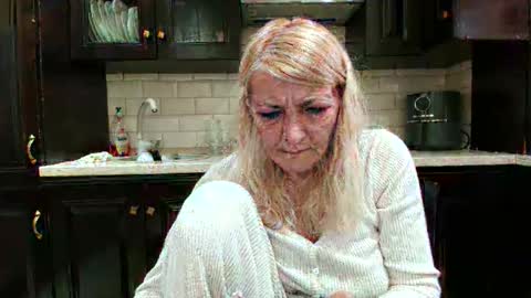 Heyheygrey online show from 10.21.25