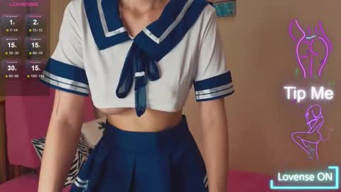 Naomi online show from 12.04.25