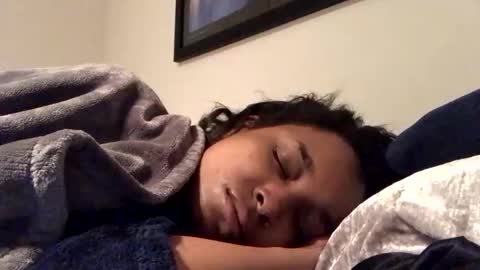 Snapshot of heyyou301990 chatting on 11.02.25 heyyou301990 online show from 11.02.25