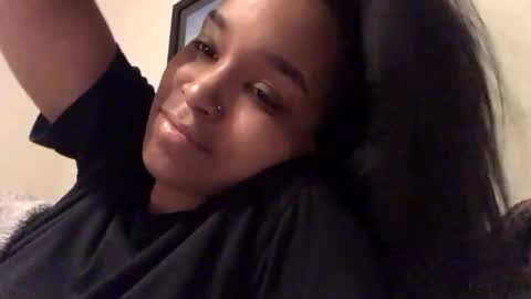 Snapshot of heyyou301990 chatting on 11.06.25 heyyou301990 online show from 11.06.25