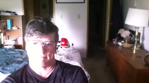 Snapshot of hg99too chatting on 06.12.26 hg99too online show from 06.12.26