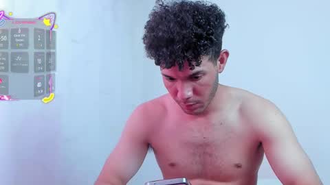 Snapshot of hghilltop chatting on 09.09.25 Harry Gaylord Hilltop INDEPENDENT MODEL online show from 09.09.25