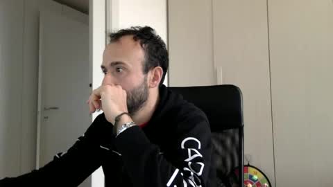 Snapshot of hhombre chatting on 03.02.26 hhombre online show from 03.02.26