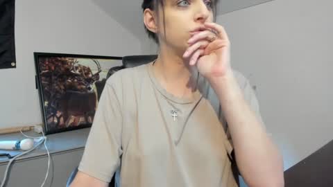 Paige online show from 09.17.25