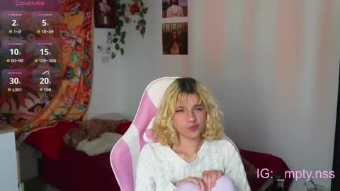 hi_scarlett online show from 09.18.25