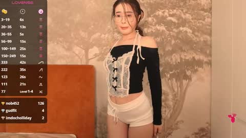 Hiaru online show from 01.13.25