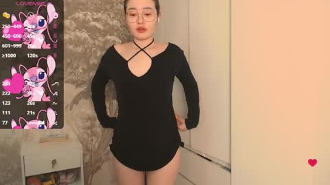 Hiaru online show from 09.18.25