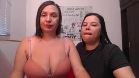 Tinna online show from 04.24.26